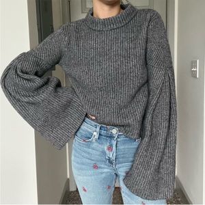 Endless rose grey sweater
